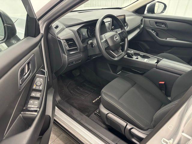 used 2025 Nissan Rogue car, priced at $25,995