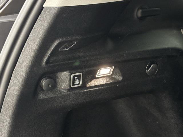 used 2021 Jeep Grand Cherokee L car, priced at $26,199