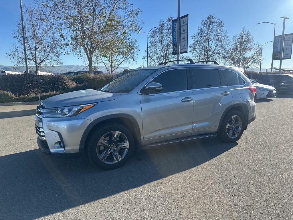 used 2018 Toyota Highlander car, priced at $28,888