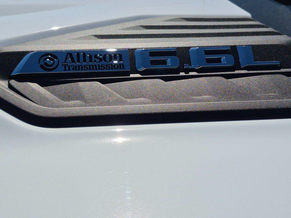 new 2025 Chevrolet Silverado 2500 car, priced at $57,212