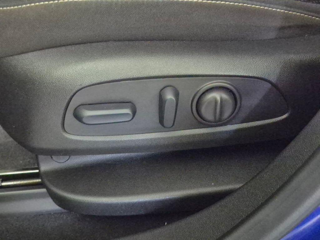 used 2023 GMC Acadia car, priced at $29,985