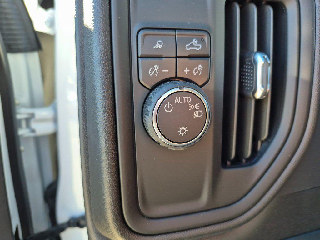 new 2025 Chevrolet Silverado 2500 car, priced at $57,212