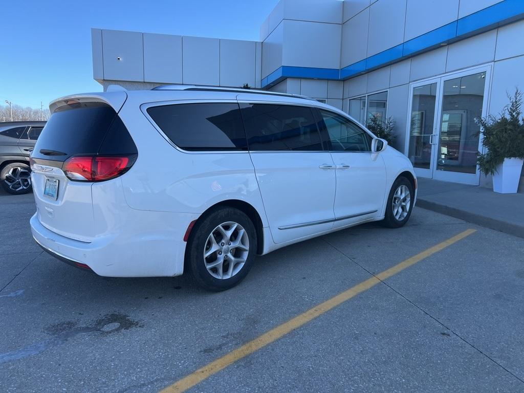 used 2018 Chrysler Pacifica car, priced at $14,998