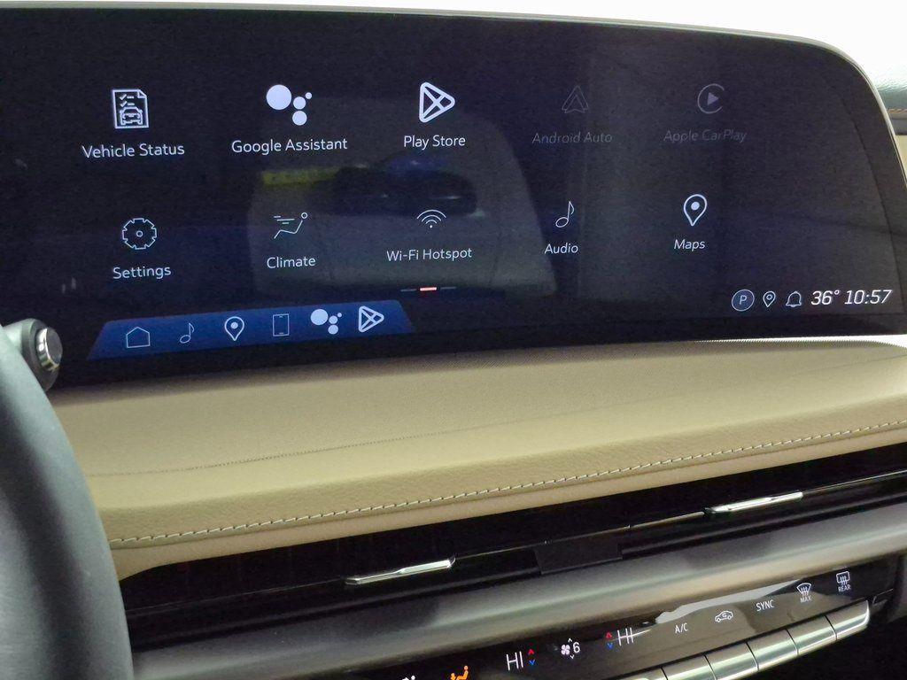 used 2024 Cadillac XT4 car, priced at $29,299