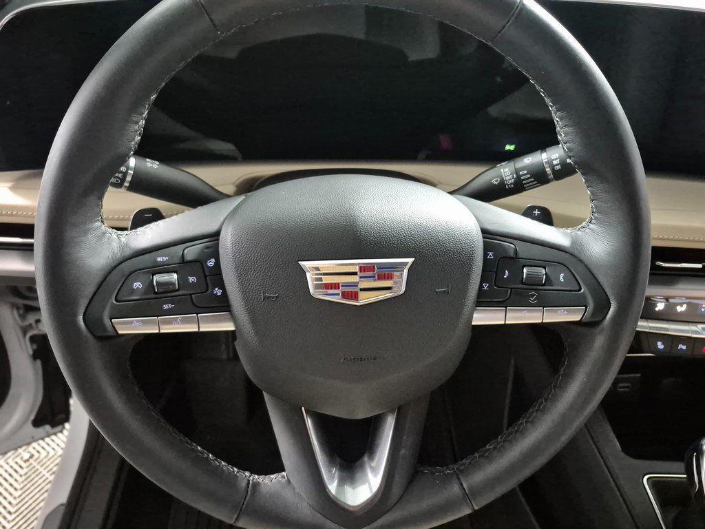 used 2024 Cadillac XT4 car, priced at $29,299