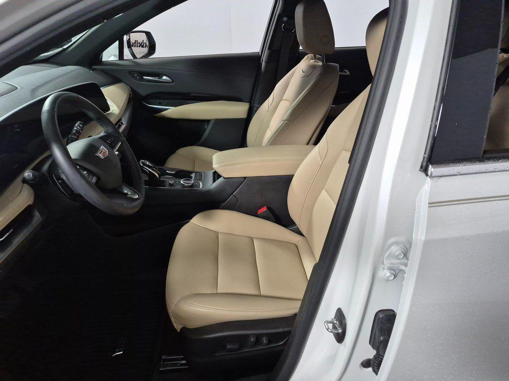 used 2024 Cadillac XT4 car, priced at $29,299