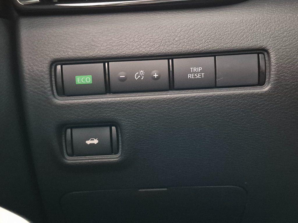 used 2024 Nissan Sentra car, priced at $23,995