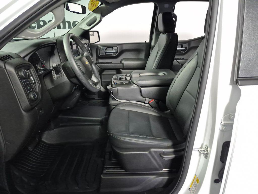 used 2024 Chevrolet Silverado 1500 car, priced at $35,995