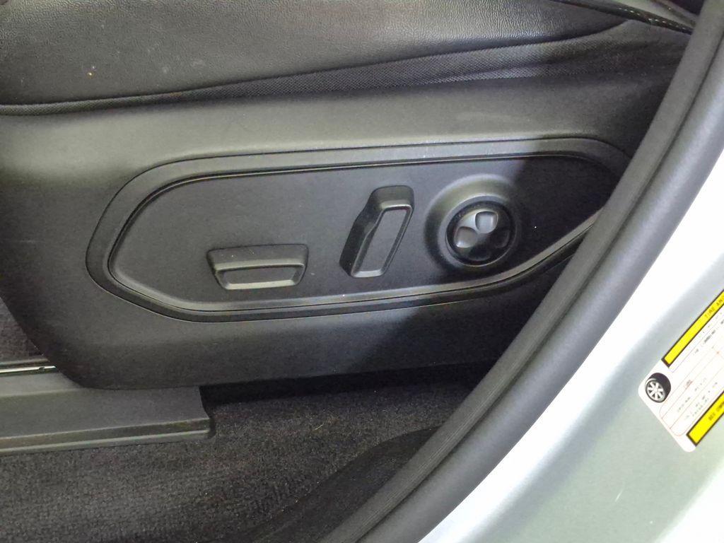 used 2021 Jeep Grand Cherokee L car, priced at $29,995