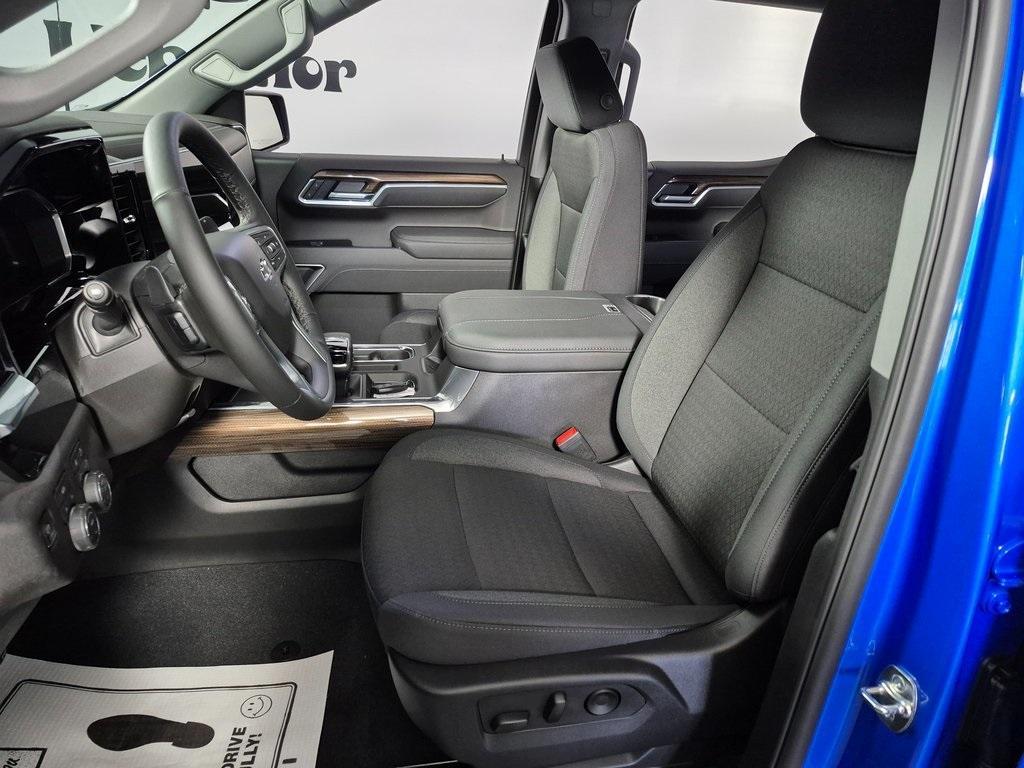 new 2026 Chevrolet Silverado 1500 car, priced at $53,257