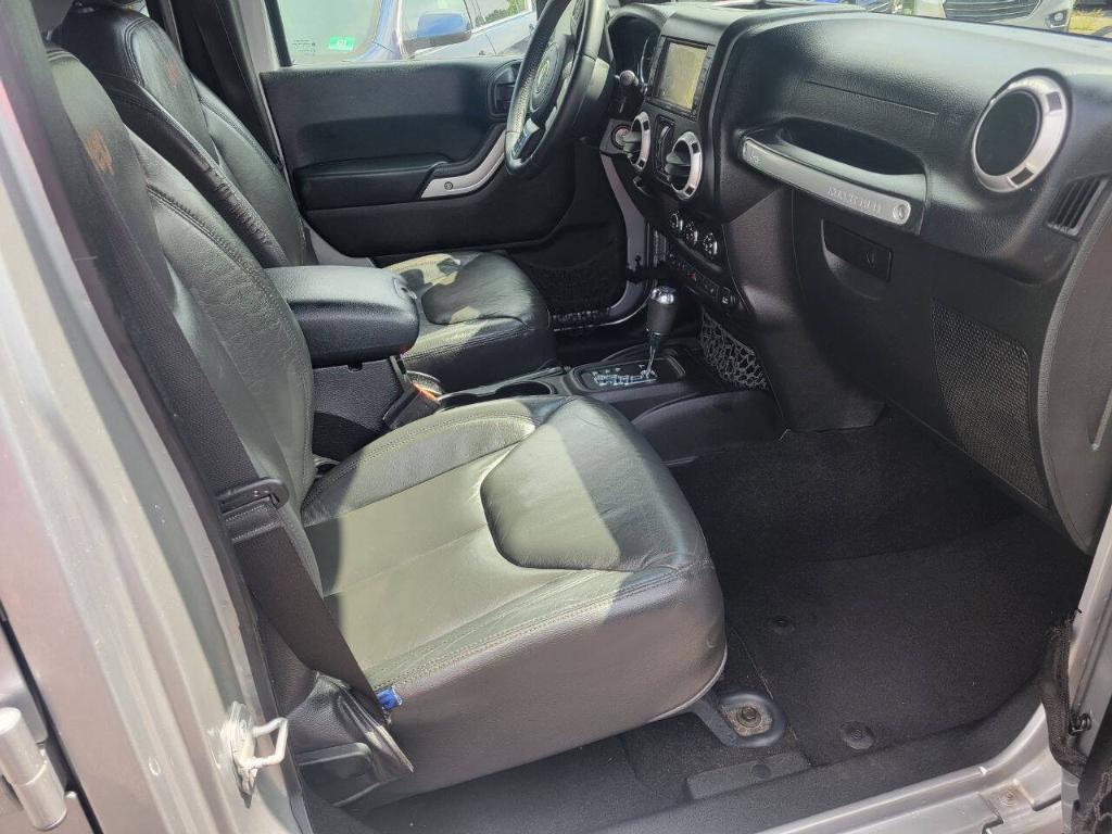 used 2014 Jeep Wrangler Unlimited car, priced at $12,995