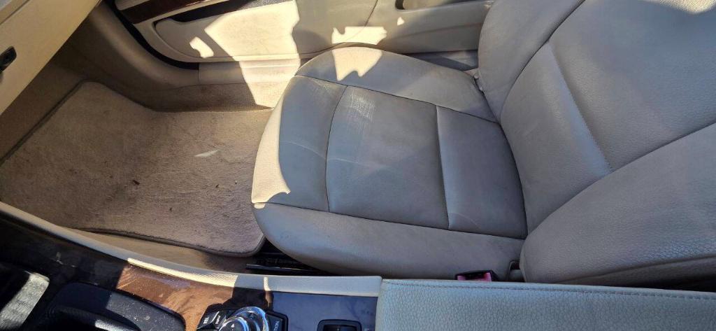 used 2010 BMW 328 car, priced at $8,995