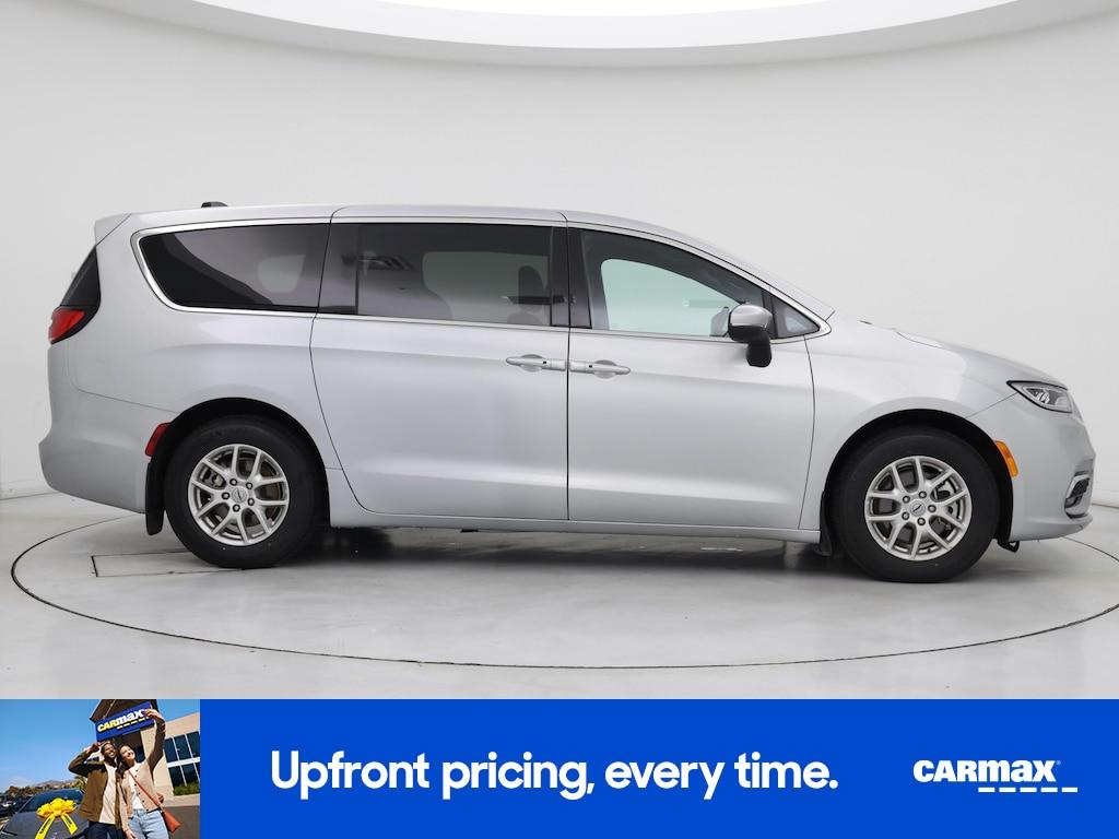used 2023 Chrysler Pacifica car, priced at $29,998