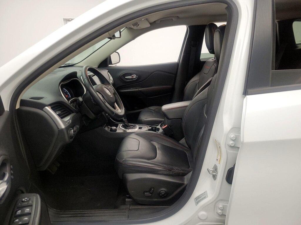 used 2015 Jeep Cherokee car, priced at $13,998