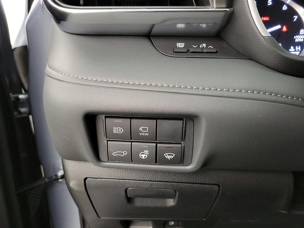 used 2022 Toyota Highlander car, priced at $36,998