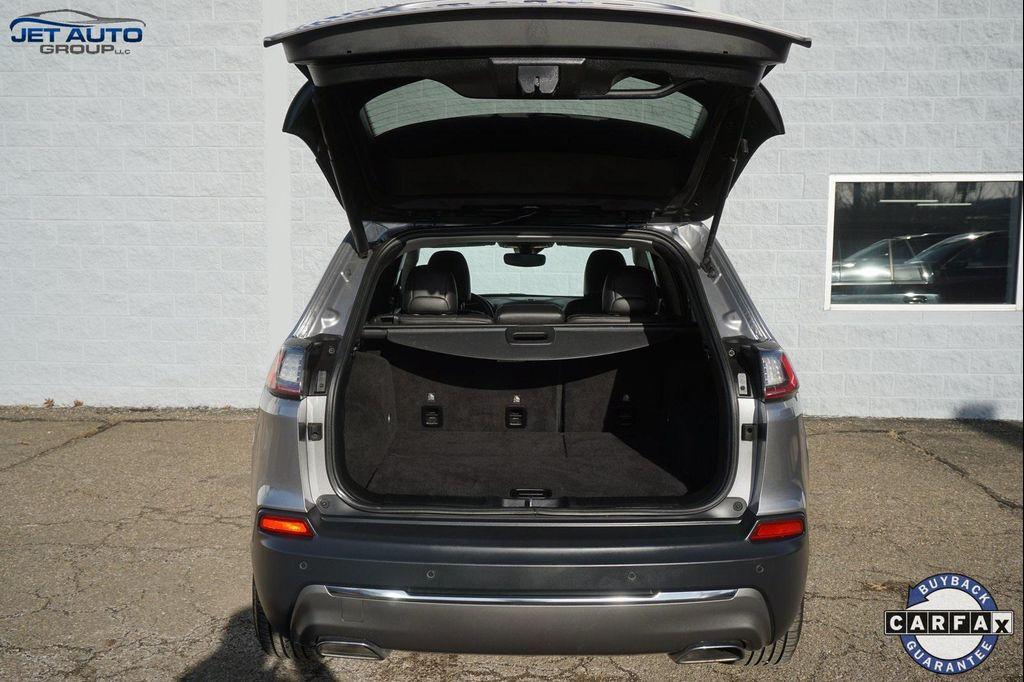 used 2019 Jeep Cherokee car, priced at $16,977