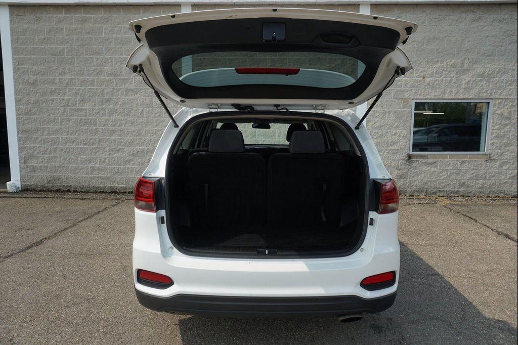 used 2019 Kia Sorento car, priced at $15,977