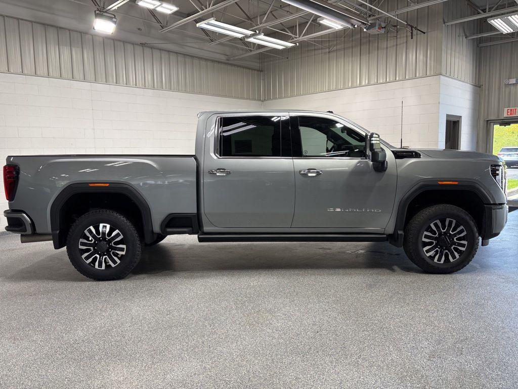 used 2025 GMC Sierra 2500 car, priced at $80,999