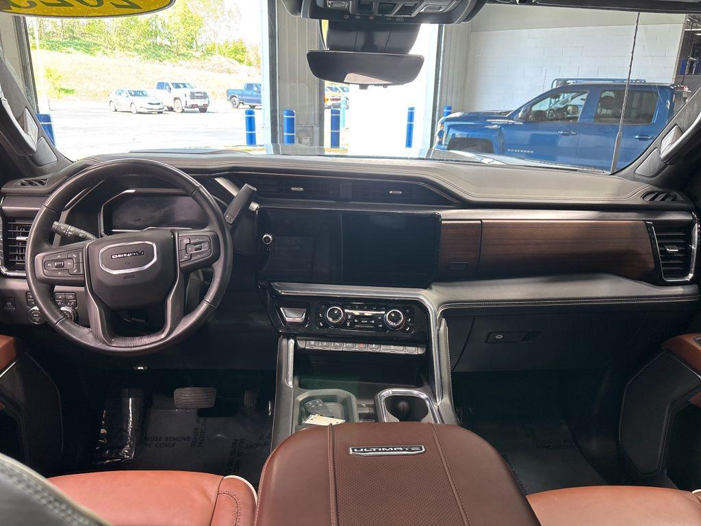 used 2025 GMC Sierra 2500 car, priced at $80,999
