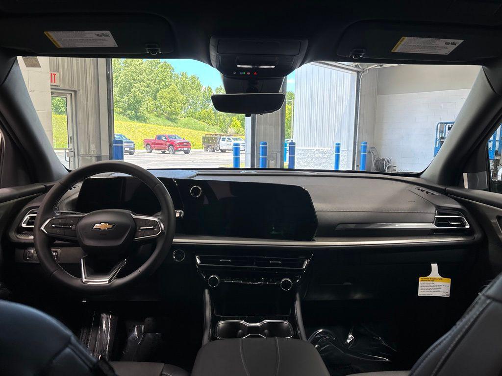 new 2026 Chevrolet Traverse car, priced at $47,718