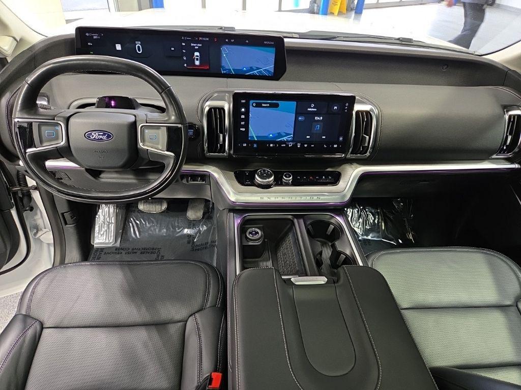 used 2025 Ford Expedition Max car, priced at $68,516