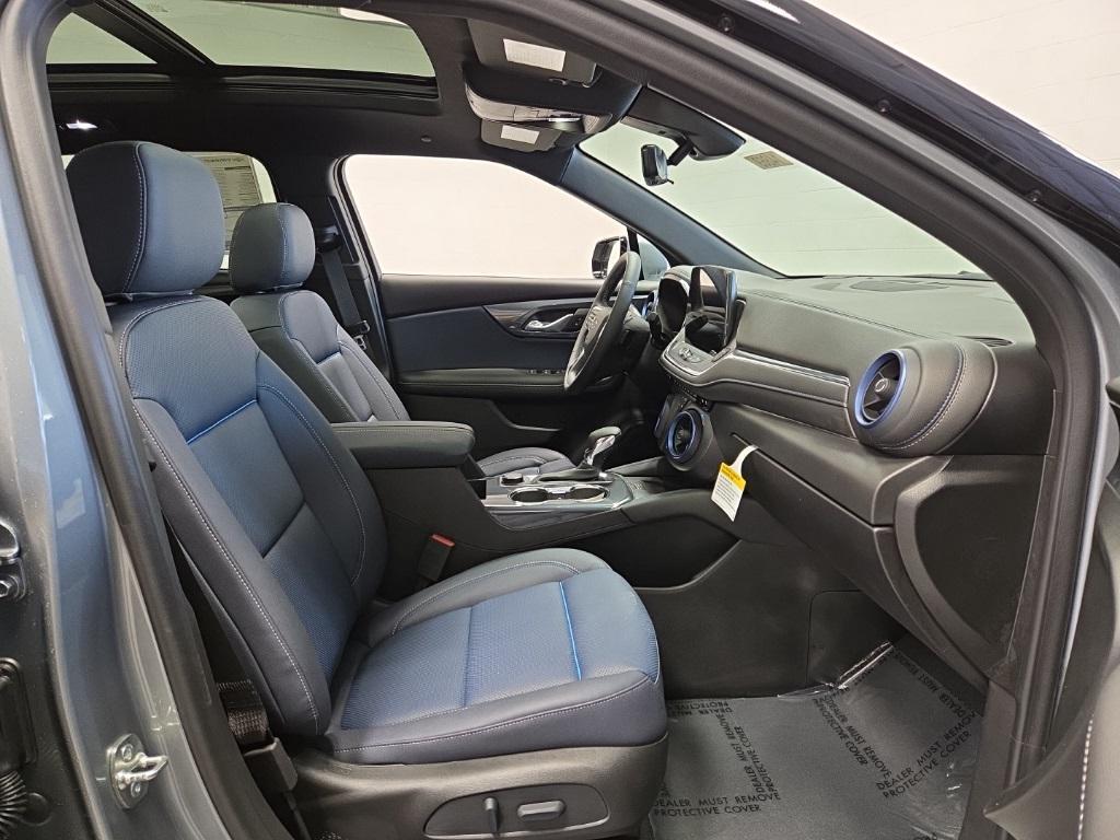 new 2026 Chevrolet Blazer car, priced at $50,765