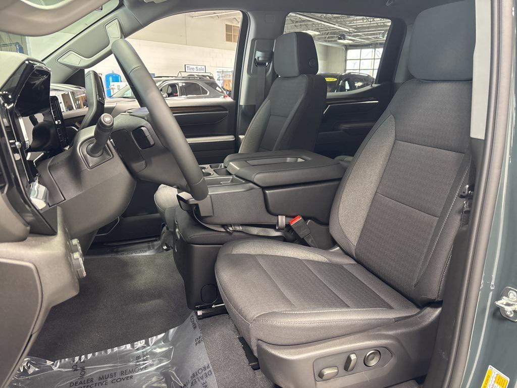 new 2026 Chevrolet Silverado 1500 car, priced at $46,690