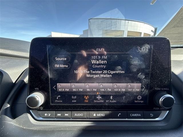 used 2024 Nissan Rogue car, priced at $21,892