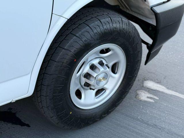 2022 White Chevrolet Express 3500