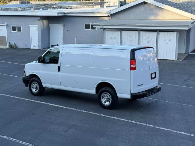 2022 White Chevrolet Express 3500