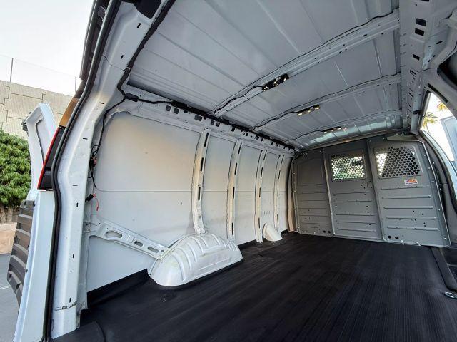 2022 White Chevrolet Express 3500