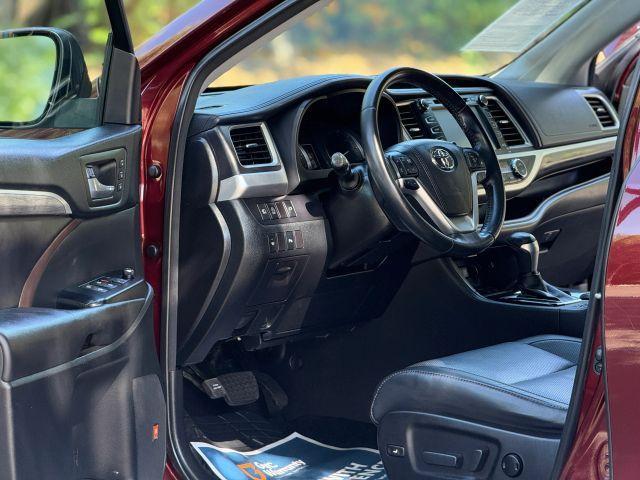 used 2017 Toyota Highlander car, priced at $24,798