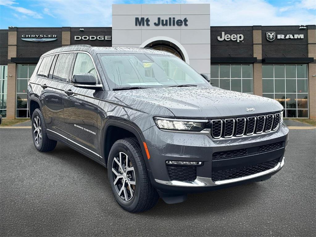 new 2025 Jeep Grand Cherokee L car, priced at $40,486