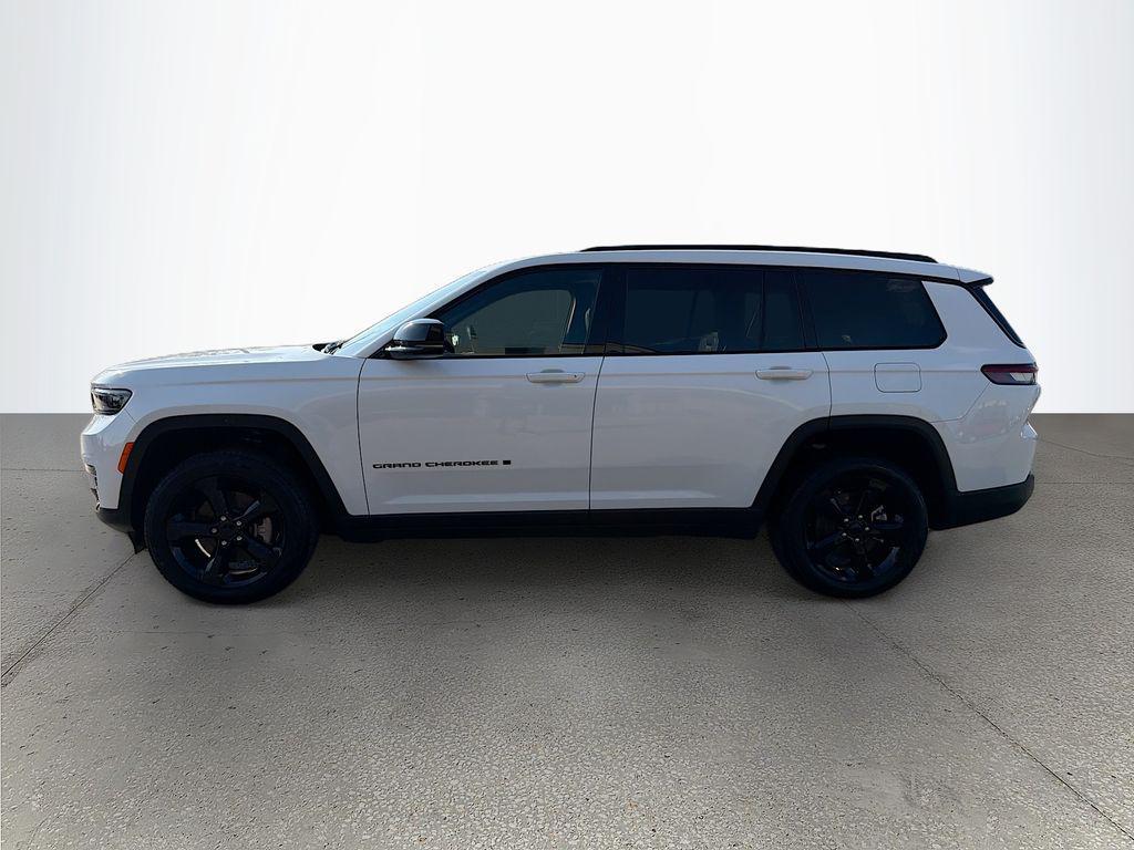 new 2025 Jeep Grand Cherokee L car, priced at $43,998