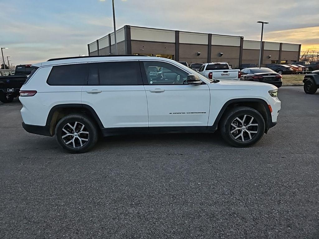 used 2024 Jeep Grand Cherokee L car, priced at $32,652