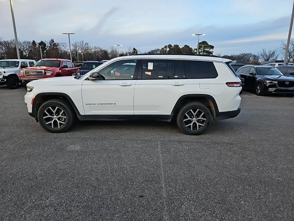 used 2024 Jeep Grand Cherokee L car, priced at $32,652