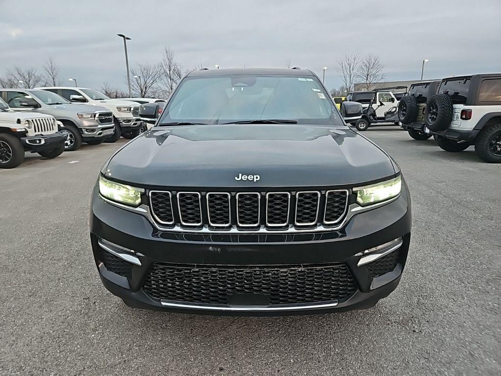 used 2024 Jeep Grand Cherokee car, priced at $30,916