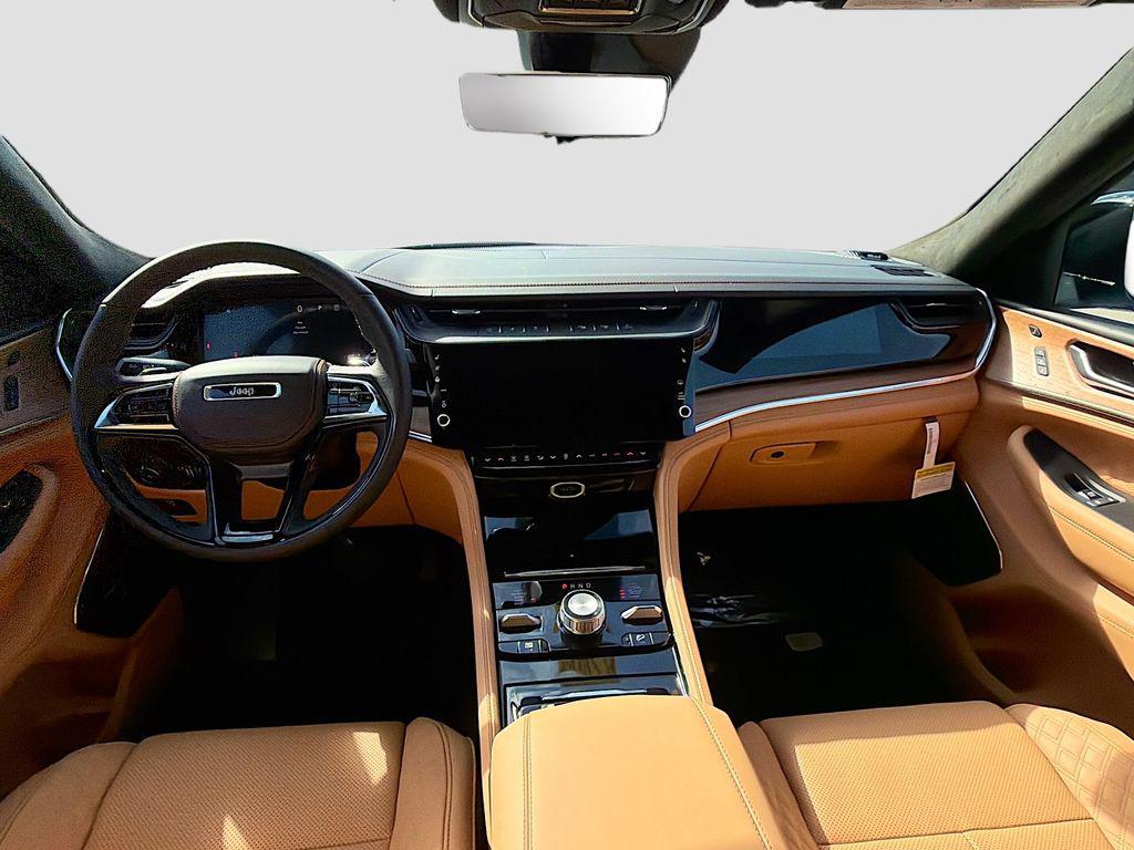 new 2026 Jeep Grand Cherokee car, priced at $57,959