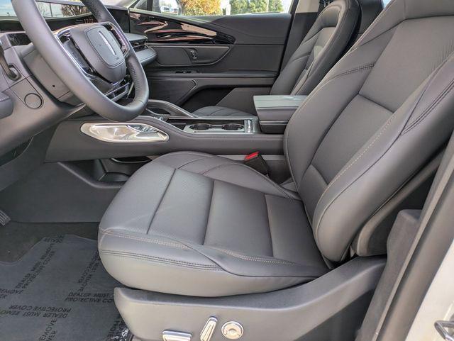 new 2026 Lincoln Nautilus car, priced at $60,190