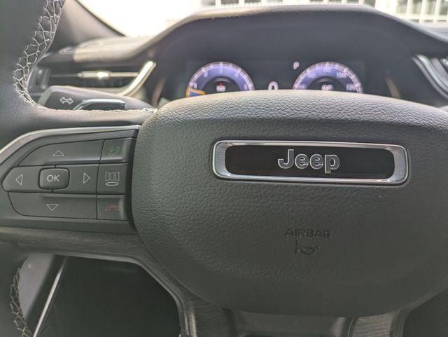 used 2025 Jeep Grand Cherokee car, priced at $38,948