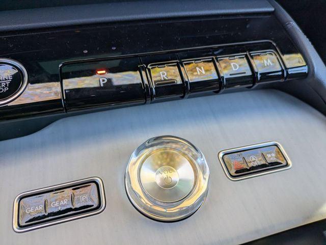 new 2025 Lincoln Navigator car, priced at $106,334