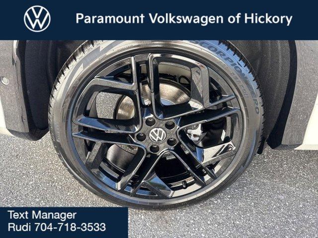 new 2026 Volkswagen Tiguan car, priced at $39,232