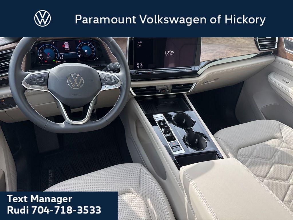 new 2026 Volkswagen Atlas car, priced at $49,354
