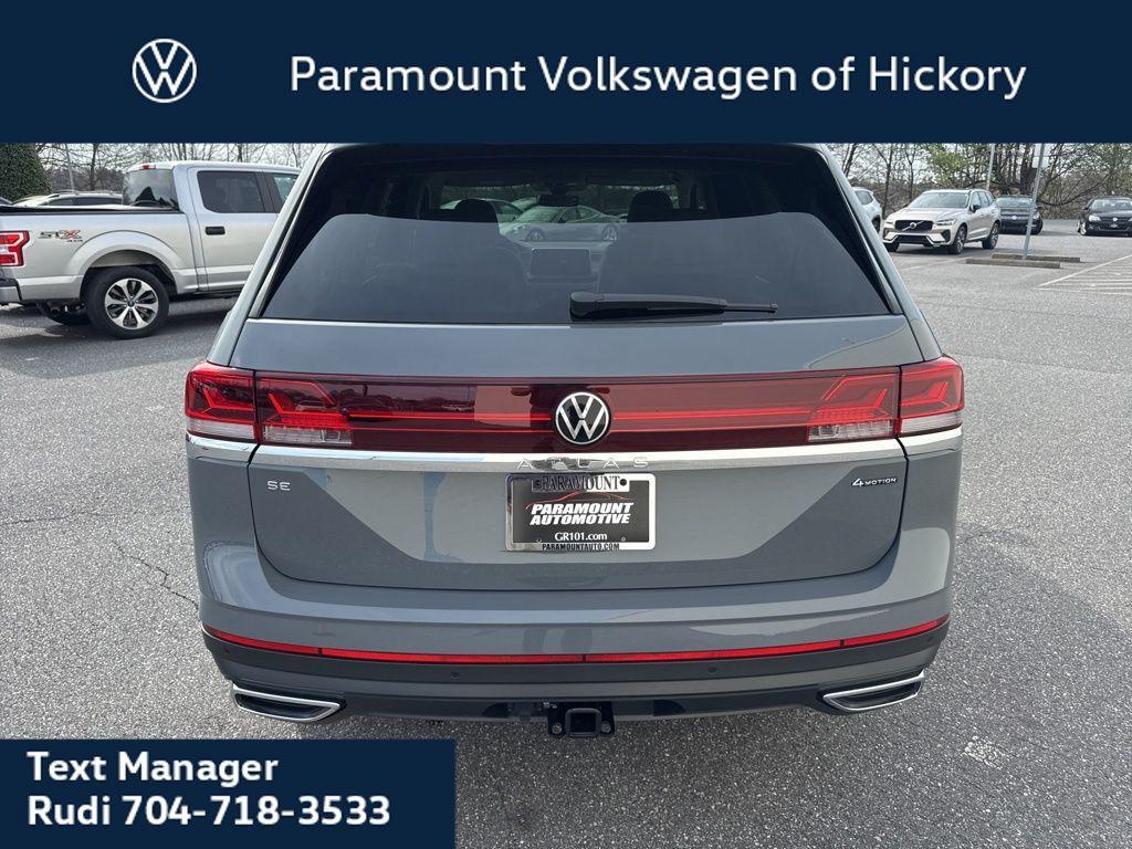 new 2026 Volkswagen Atlas car, priced at $49,354