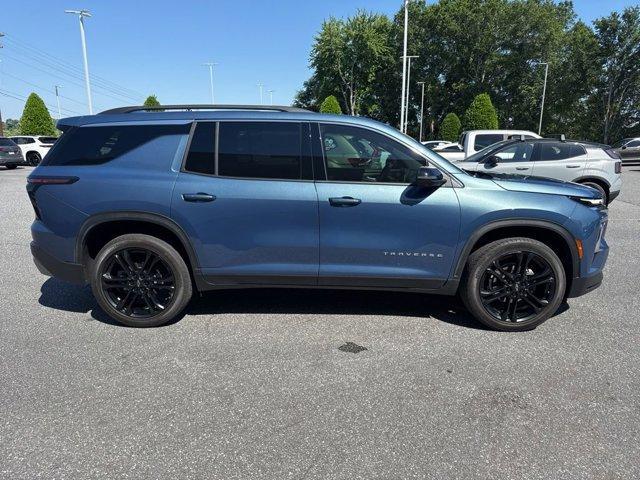 used 2025 Chevrolet Traverse car, priced at $38,665