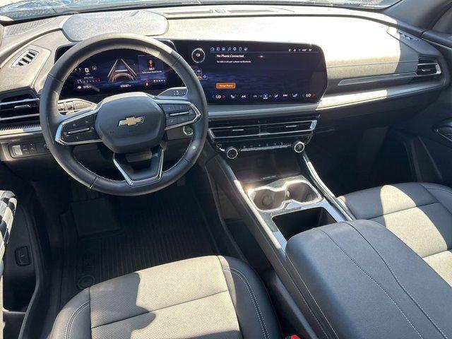 used 2025 Chevrolet Traverse car, priced at $38,665