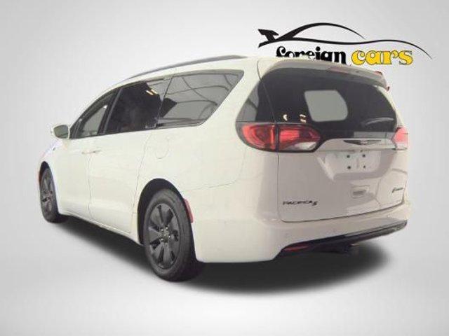 used 2020 Chrysler Pacifica Hybrid car, priced at $24,998