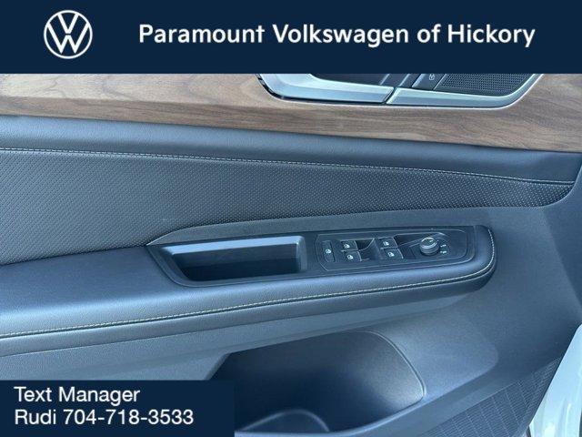 new 2026 Volkswagen Atlas car, priced at $41,189