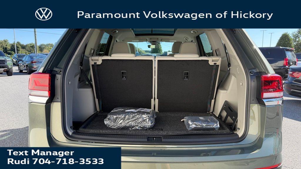 new 2026 Volkswagen Atlas car, priced at $47,043