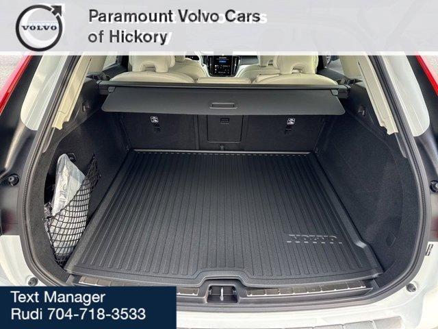new 2026 Volvo XC60 car, priced at $61,375